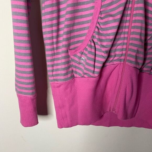 Victoria’s Secret Pink & Gray Striped Full Zip Hoodie - Picture 6 of 9